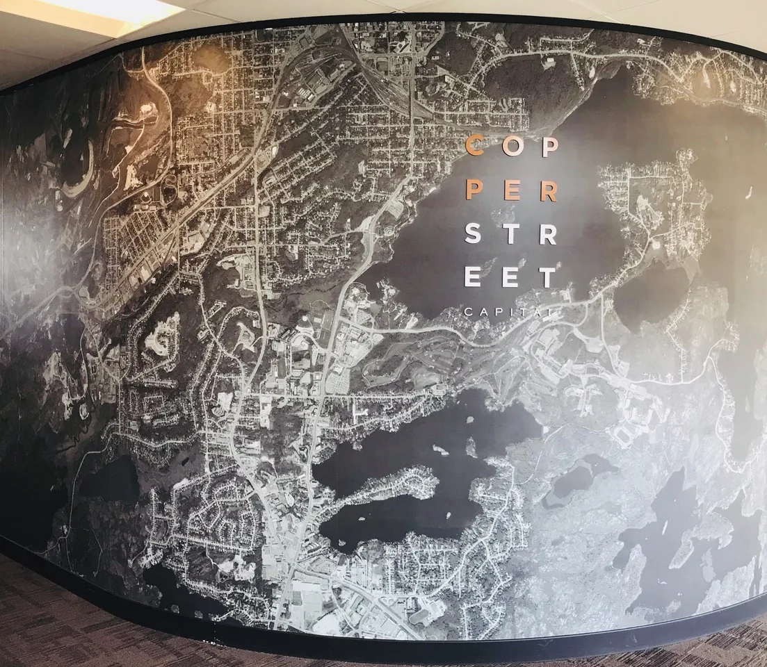 Curved Feature Wall Mural With Painted Lettering